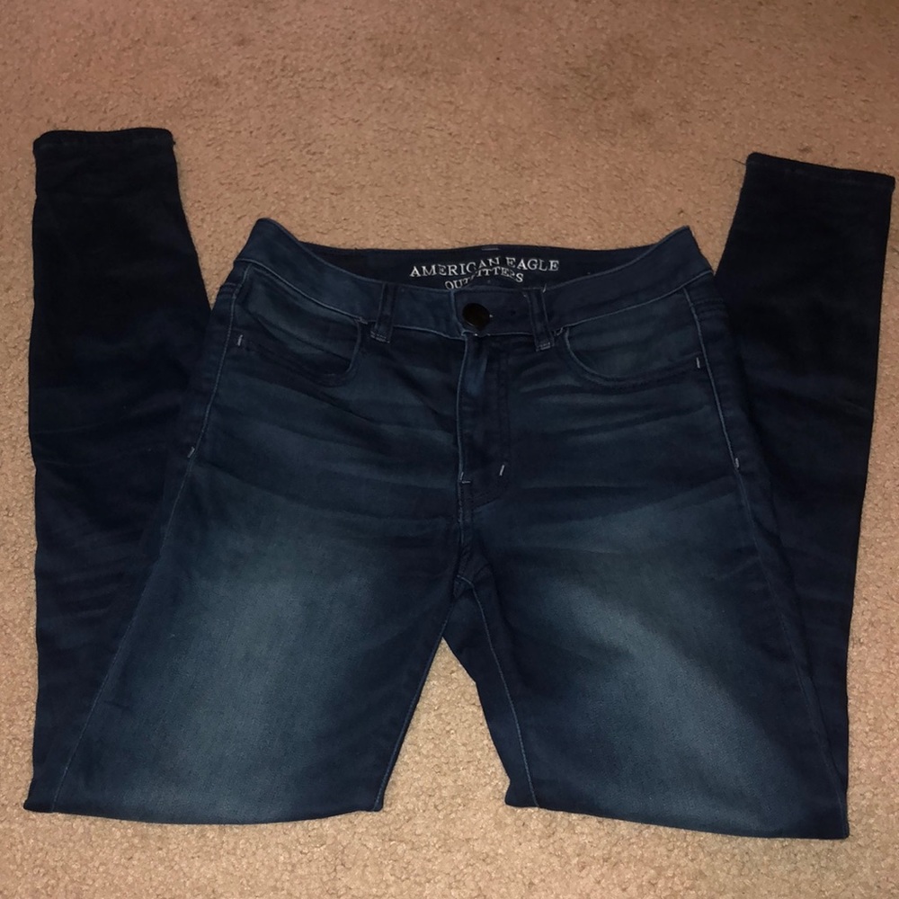 Dark wash Hi-rise Jeggings.